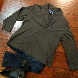 Dark grey sweat shirt like top